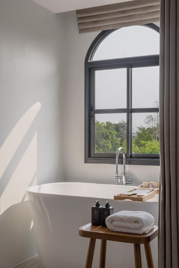 The Motifs Eco Hotel - Sha Extra Plus تشانتابوري المظهر الخارجي الصورة